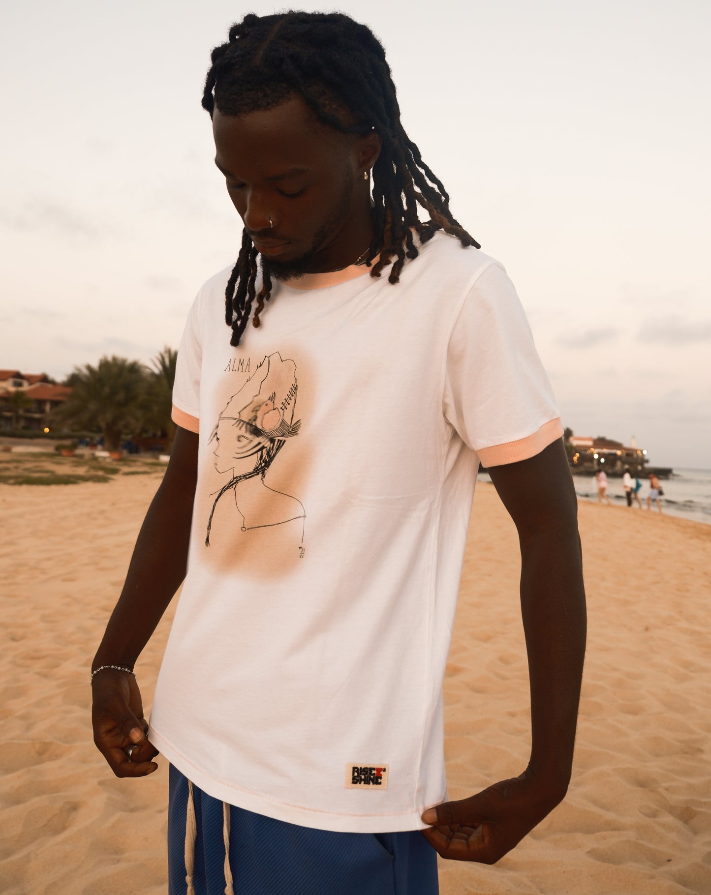 ALMA TEE