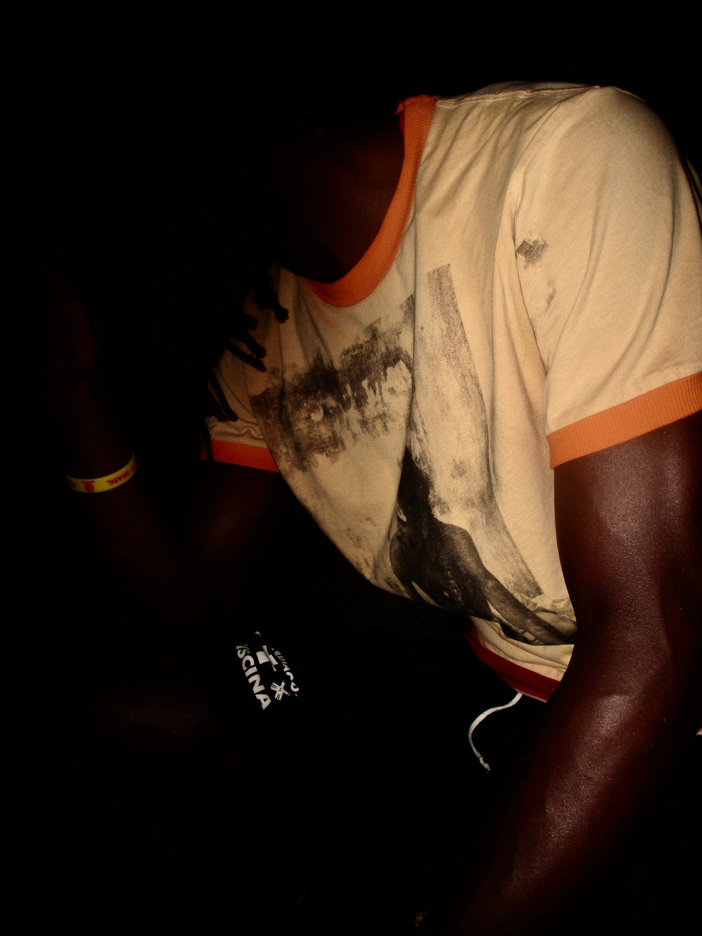 RETRO SADHU – INDIGO / SAFFRON TEE
